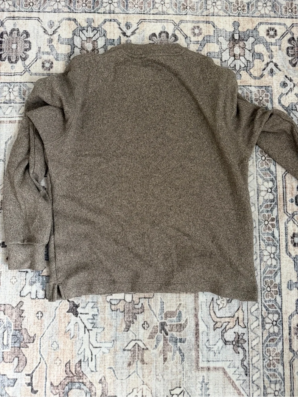 Uniqlo Men's Crewneck Sweater in Taupe Brown